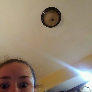 Meet your Posher, Liz